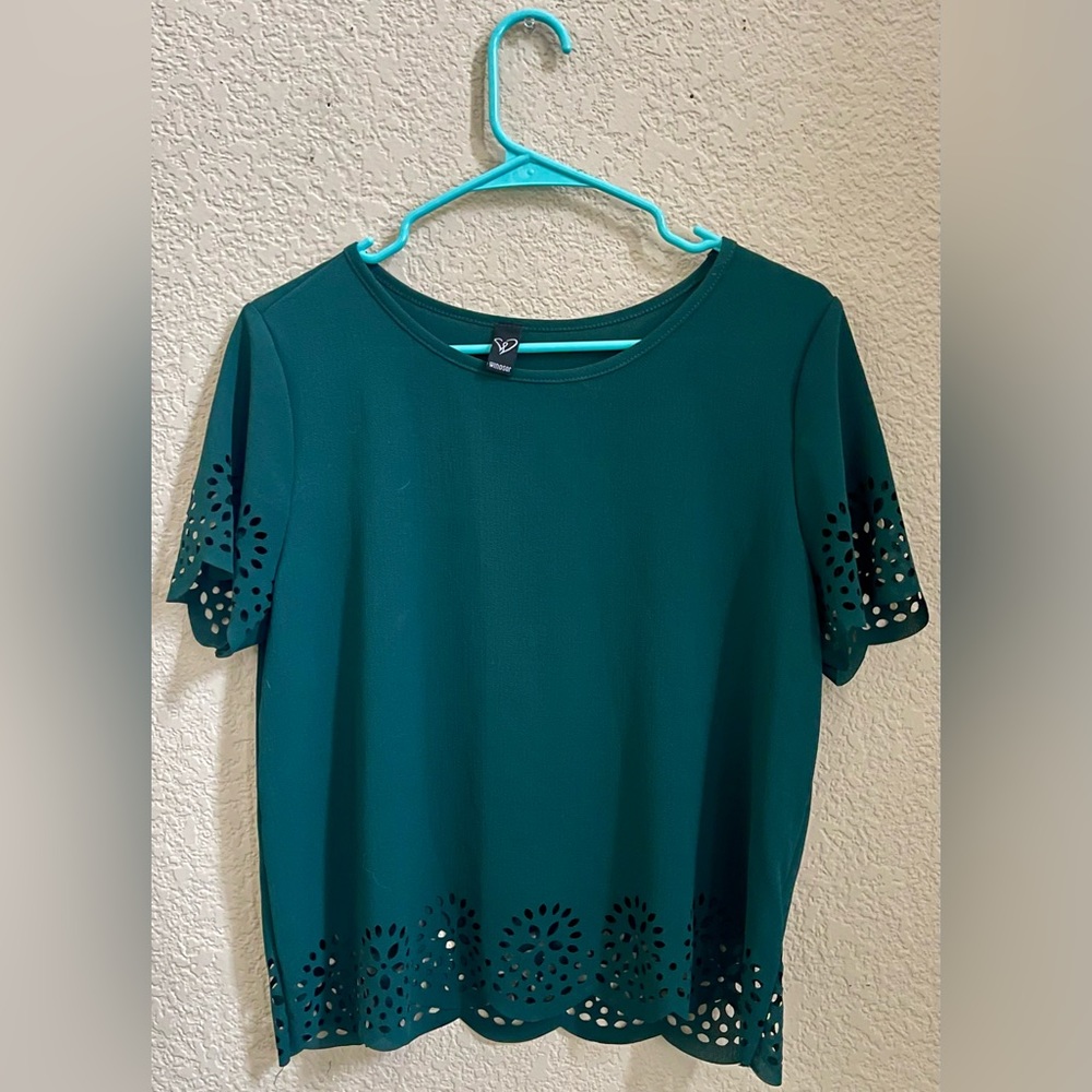 Windsor Green Cutout Top